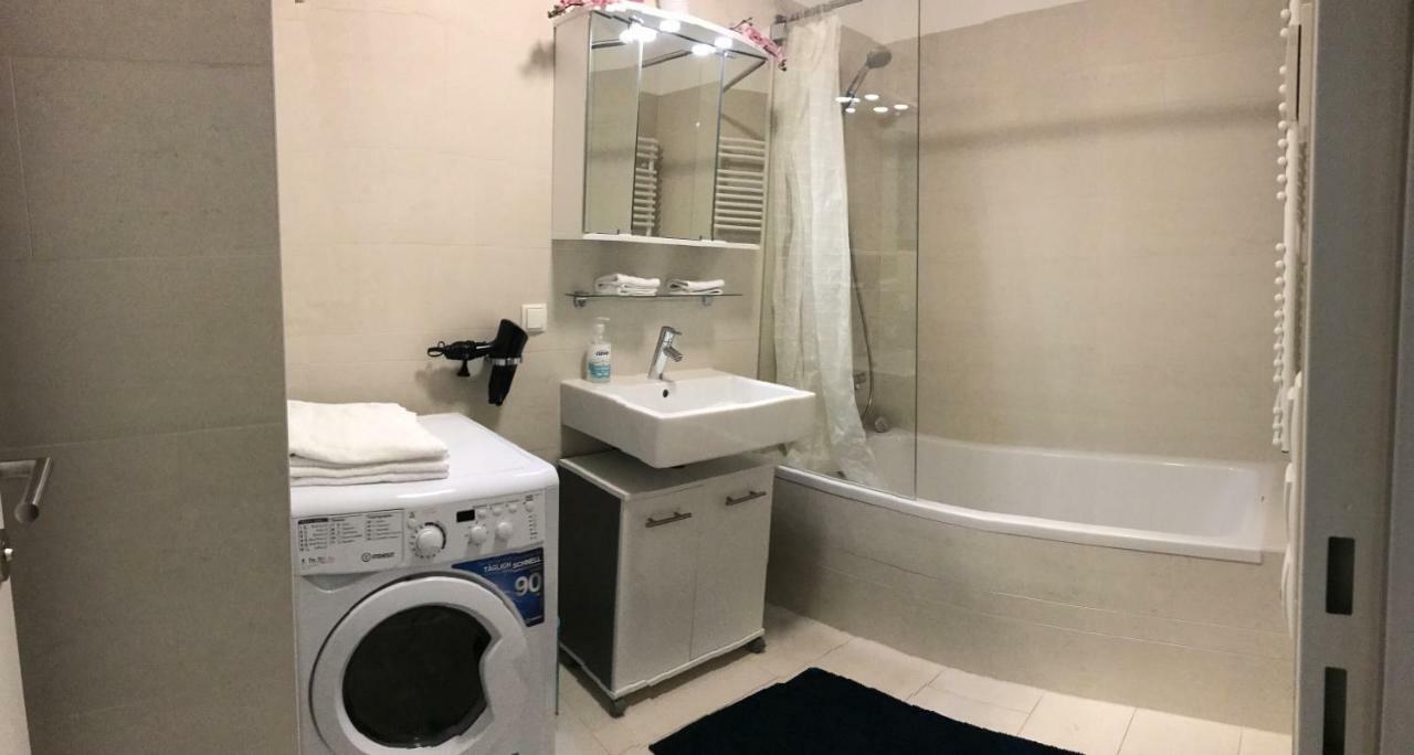 Apartment With Parking On Premise Vienna Luaran gambar