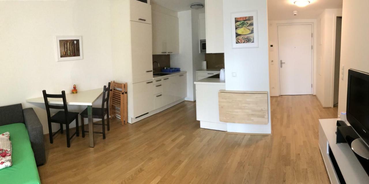 Apartment With Parking On Premise Vienna Luaran gambar